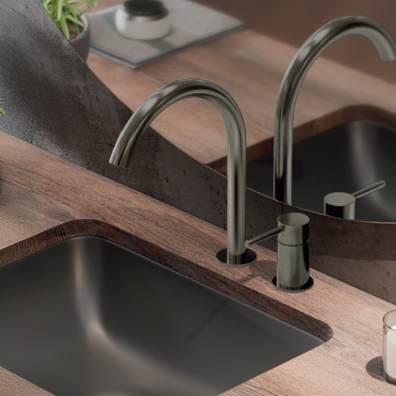 Στόμιο πάγκου με επικαθήμενο μίκτη νιπτήρος R6830+R5309 Eurorama